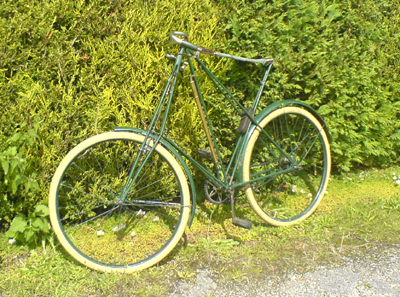  A cycle