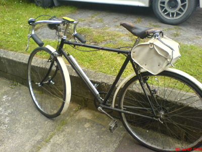 Cycle with sat nav attached
